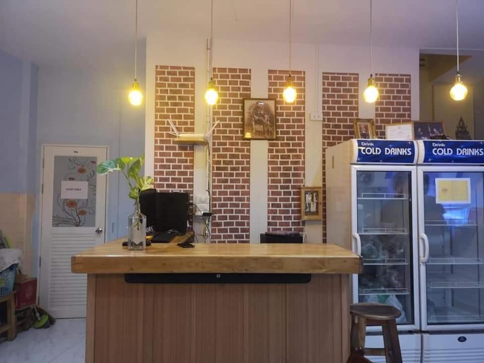 Hotel Sun House Bkk Bangkok Exterior foto